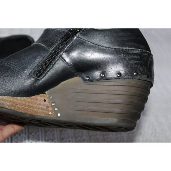 Dr. Martens Chloe Wedge women Bootie Size 7 Slip on Zip Closure - Picture 6 of 12